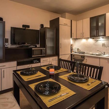 Charming, Fully-Furnished, 2-Bedroom Apartment Bansko Ngoại thất bức ảnh