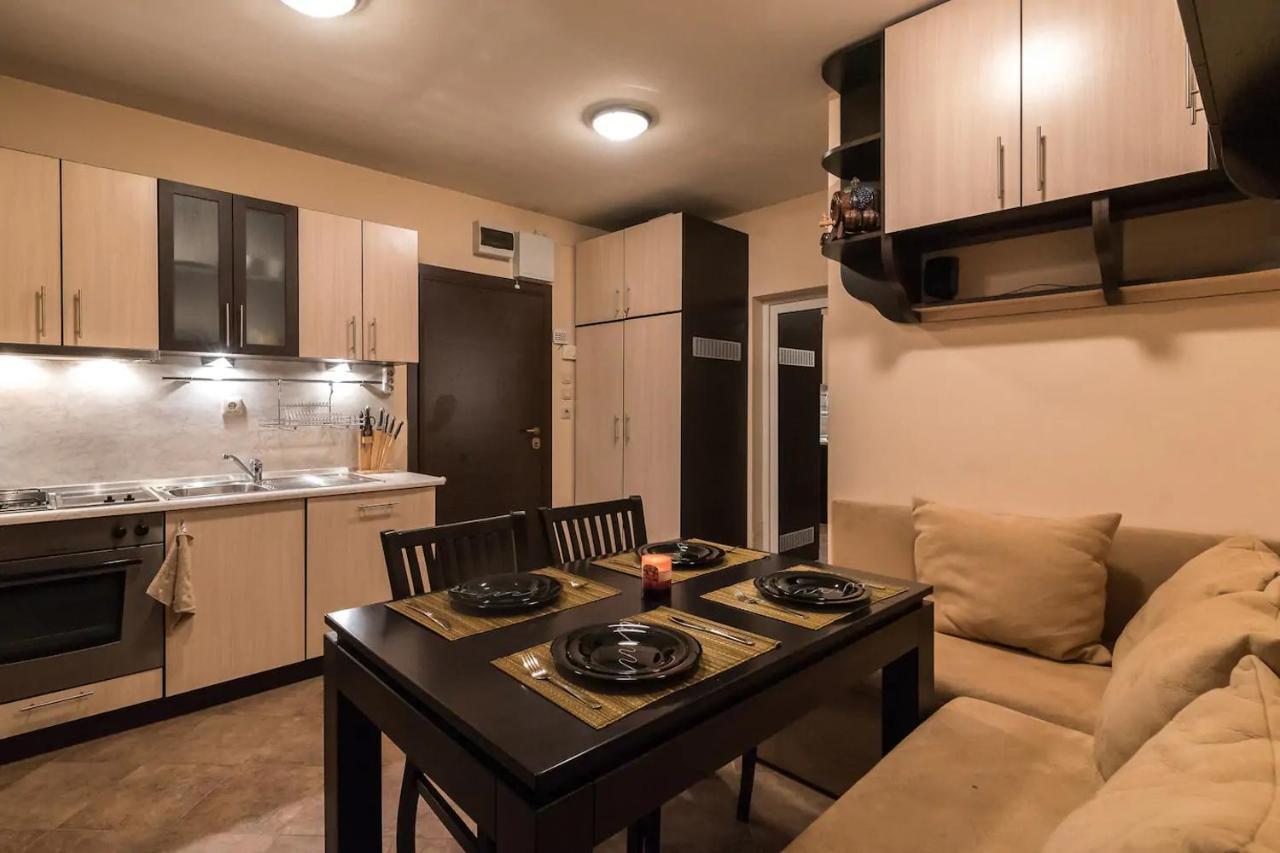 Charming, Fully-Furnished, 2-Bedroom Apartment Bansko Ngoại thất bức ảnh